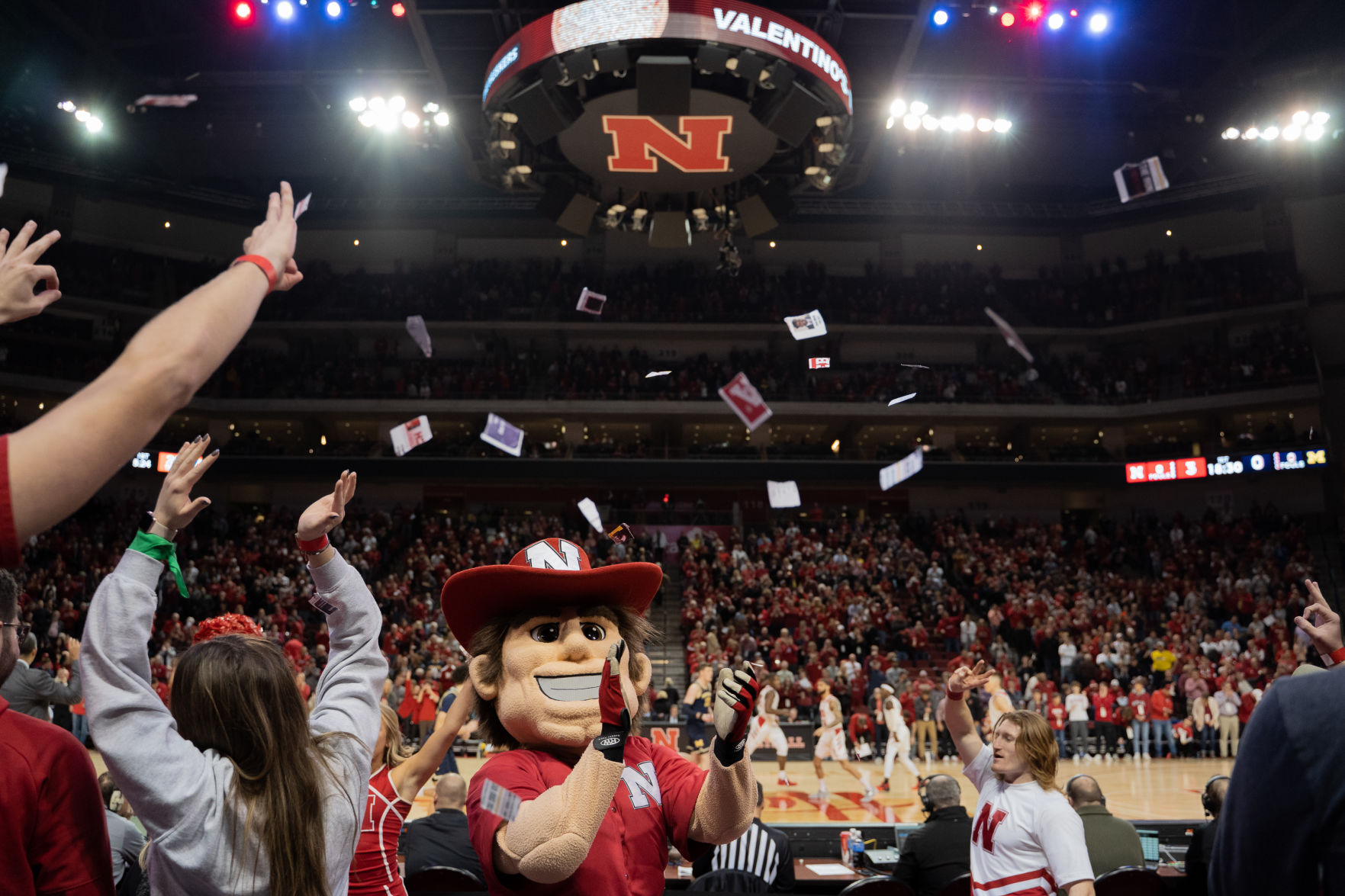 Nebraska Basketball vs. Michigan Photo No. 5